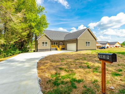 2039 Linwood Cir