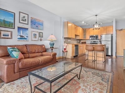 2600 University Ave SE APT 319