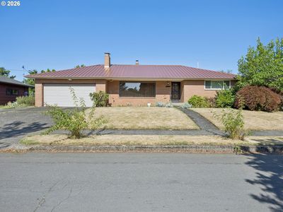 709 NE 107th Pl