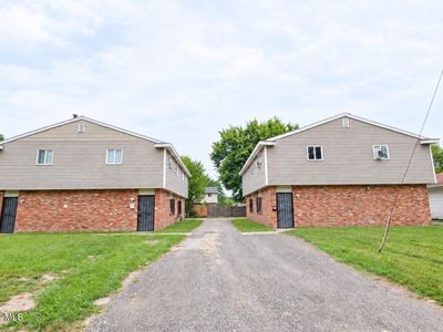 Property at 2215 Hickory St, Toledo, OH