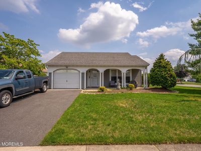 179 Buckingham Drive N