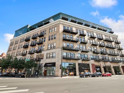 1645 W Ogden Ave UNIT 433