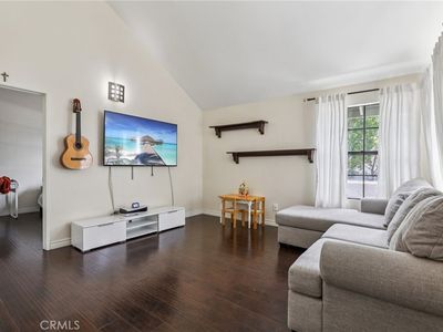10601 Lakeside Dr S Unit J