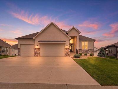 4205 NE Chapel Manor Dr