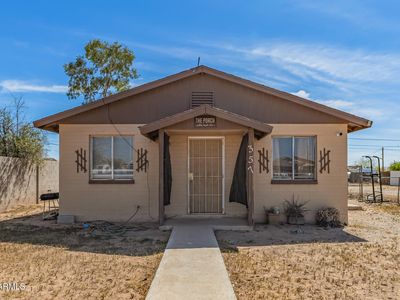 357 E CONGRESS Avenue