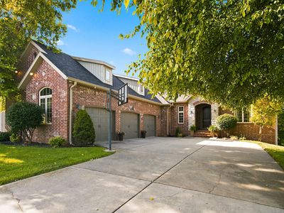 2610 W Richwood Road