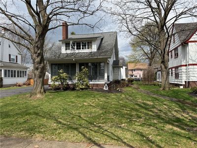740 Seneca Pkwy