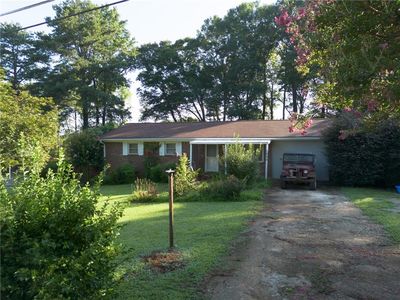 3660 Goodwin Rd