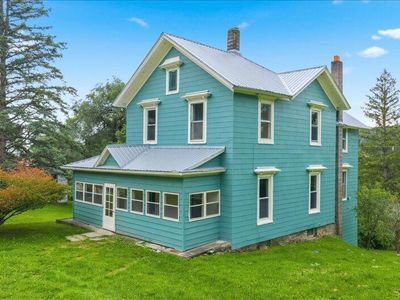 1119 Main St