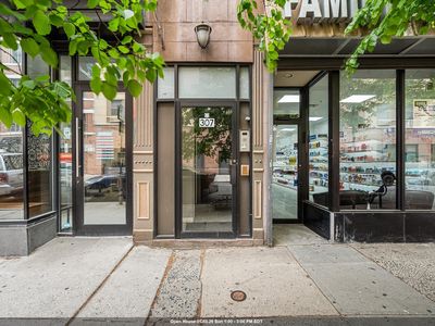307 1st St APT 2