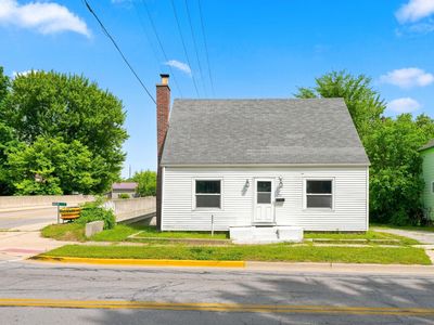 212 W Lincolnway Rd