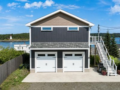 8 Pleasant Street