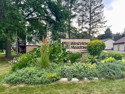 1 Creekside Way #9