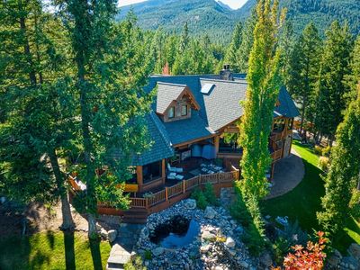 541 Raven Wood