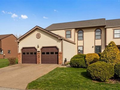 Property at 1113 Old Farm Rd, Lawrence, PA
