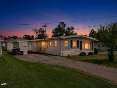 1121 Judith St