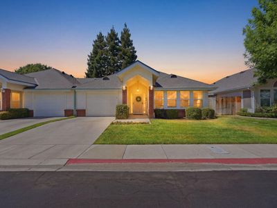 1646 E Morningstar Lane