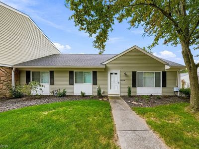 Property at 2033 Carlile Dr, Uniontown, OH