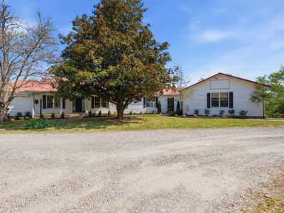 579 Ford Rd