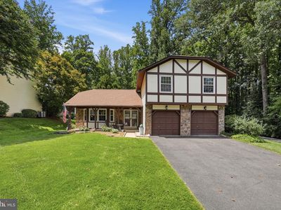9711 Turnbuckle Dr