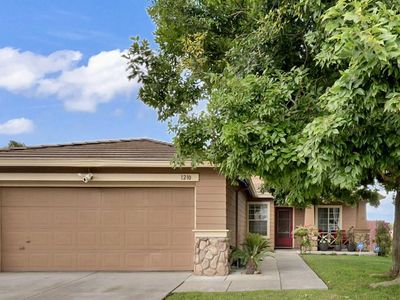 1210 Cherry Oak Ln