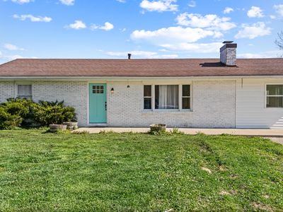 150 Clay Lick Rd