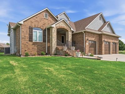 1819 W Edgewood Dr