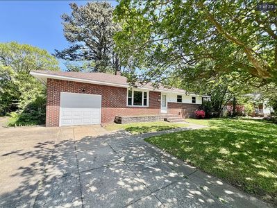 7710 Nancy Dr