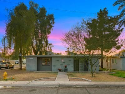908 S MARIANA Street