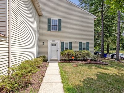 3001 N Dale Ct