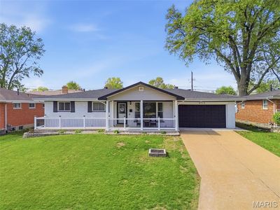 836 Rainbow Dr