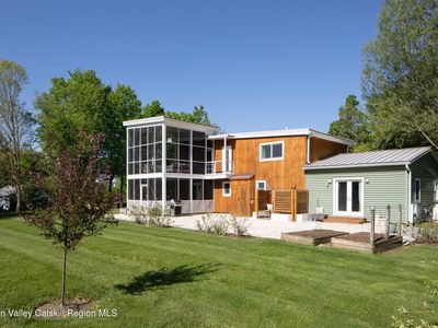 34 N Maple Avenue