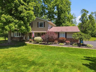 Property at 12259 E Shiloh Dr, Chesterland, OH