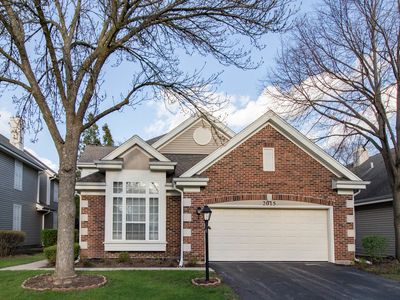 2015 N Evergreen Ave