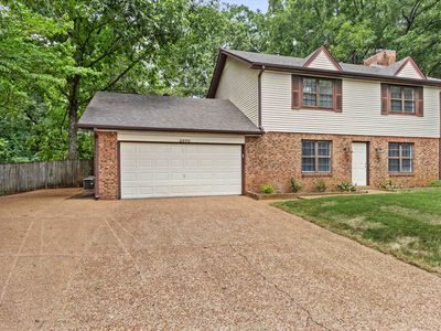 2970 Forest Edge Dr