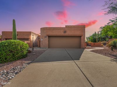 5493 N Camino Del Penoso