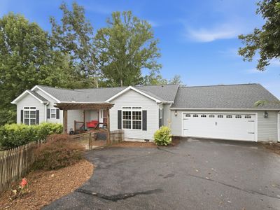 15 Briar Ridge Dr