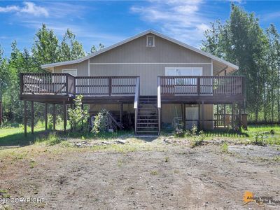 16190 W Huskie Dr