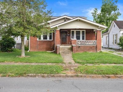 414 S Main Ave