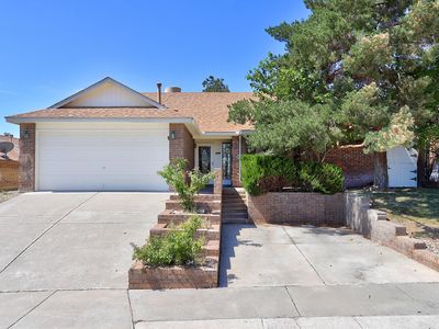 5305 Tamariz Dr NW