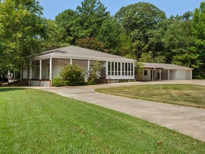 6524 Highway 89 S