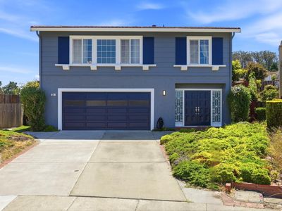56 Waverly Ct