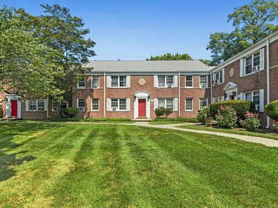 72 Standish Road APT 4