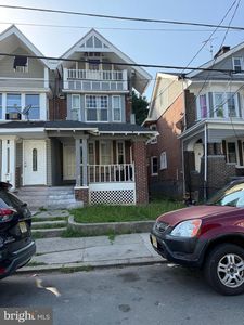 33 Bryn Mawr Ave