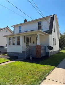 Property at 3952 Eleanor St, Mogadore, OH