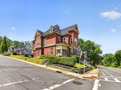 1 Sheldon Avenue