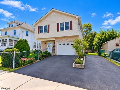 66 Goodale Ave