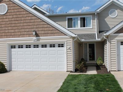 Property at 1270 Canyon View Rd, Sagamore Hills, OH