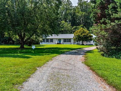 Property at 302 Hawthorne Ave, Kilmarnock, VA