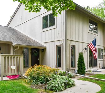 6245 Fairway Pines Ct